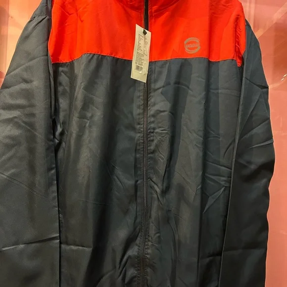 WAAW men’s upper - Picture 3 of 10